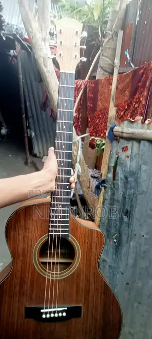 Guitar for sale