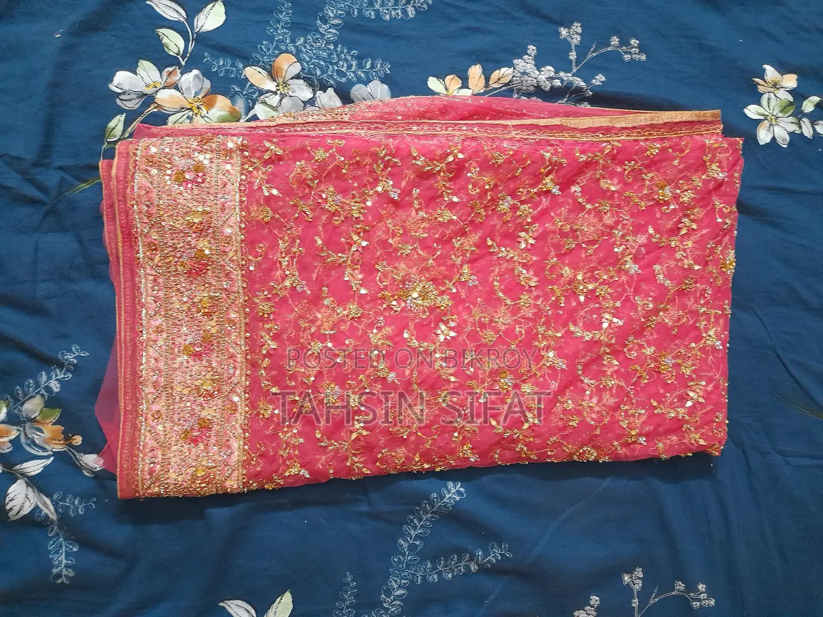 শাড়ি বিক্রির জন্য