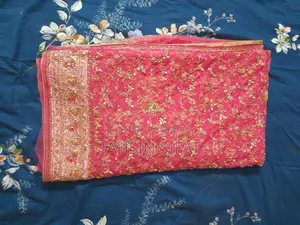 শাড়ি বিক্রির জন্য