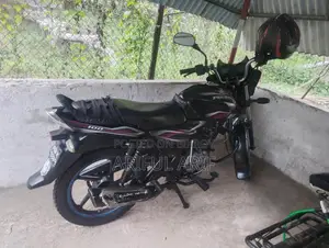 Bajaj Discover 100 . 2012