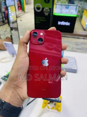 Apple iPhone 13 (Used)