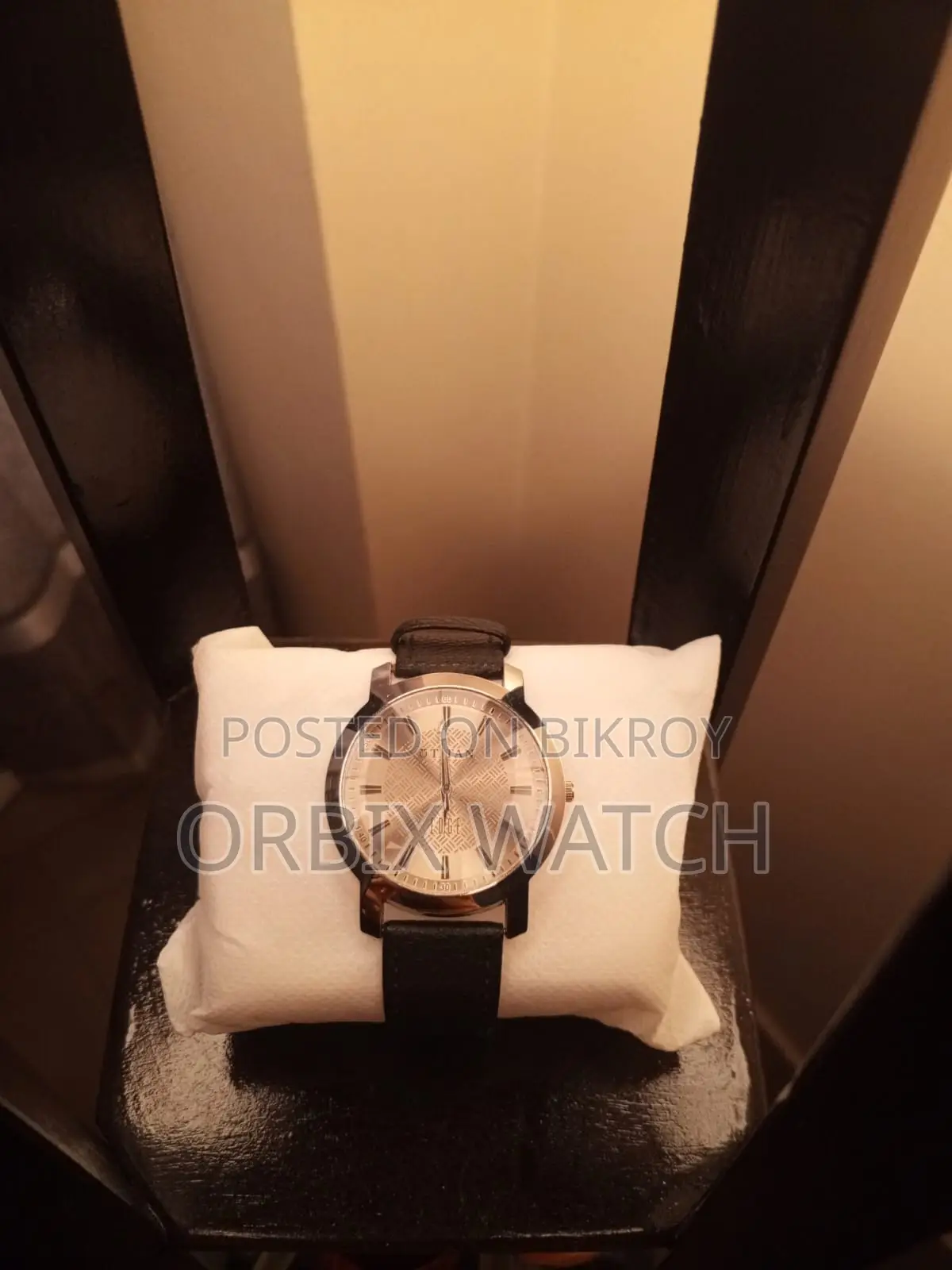Premium Golden Shad Titan Watch