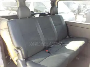 Toyota Hiace SUPER GL DARK PRIME 2022