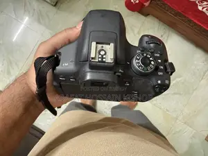Canon EOS 750D DSLR Camera (Full Set)