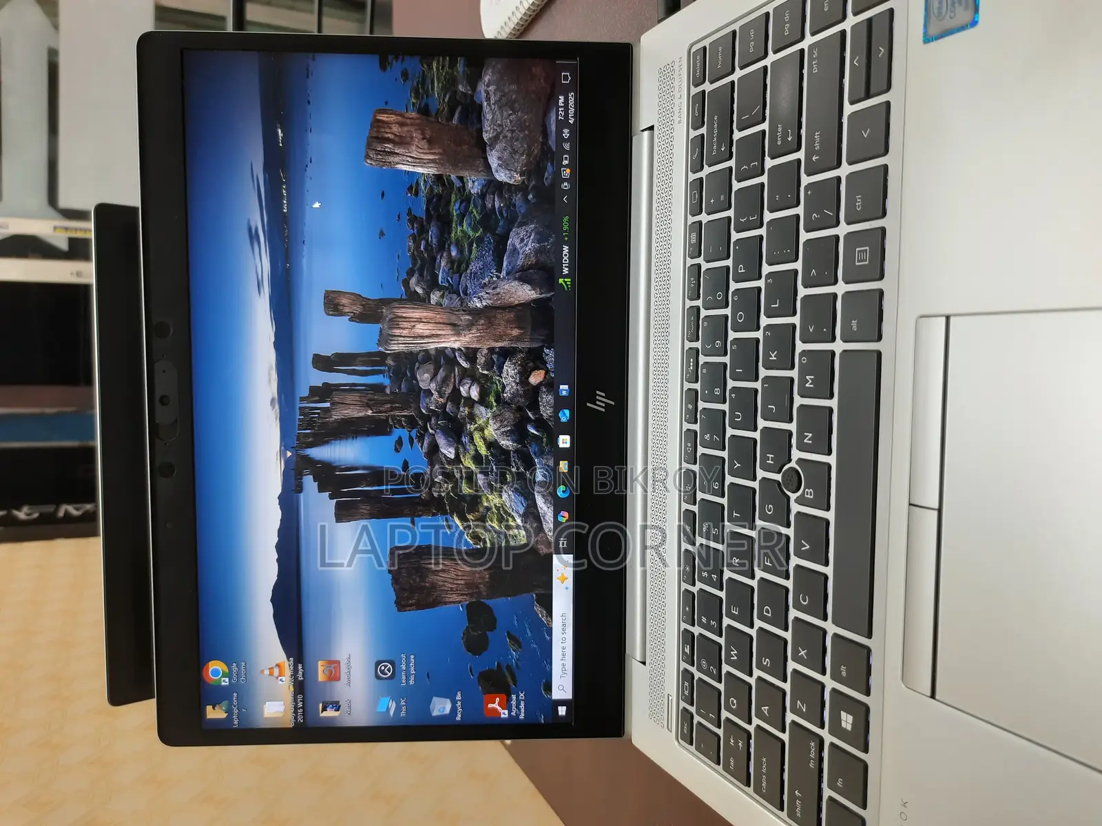 SILVER COLOR G6~~intel Core i5~~8th Gen~~256GB SSD~~8 GB~~FACE LOCK