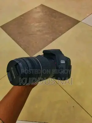 Canon 1300D with 75-300mm Lens