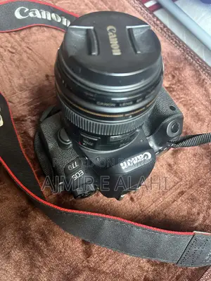 Canon 77D + 85mm Lens for Sale