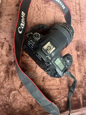 Canon 77D + 85mm Lens for Sale