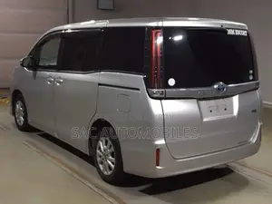 Toyota Noah G edition Hyb 2021