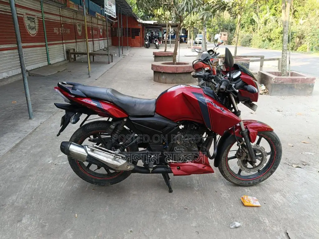 TVS Apache RTR 2013
