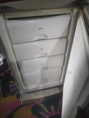 Refrigerator For Sale