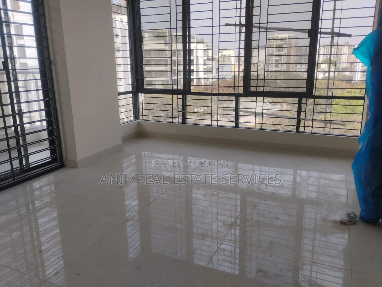 Brand New 3500 Sft Un Farnised Flat Rent At Banani