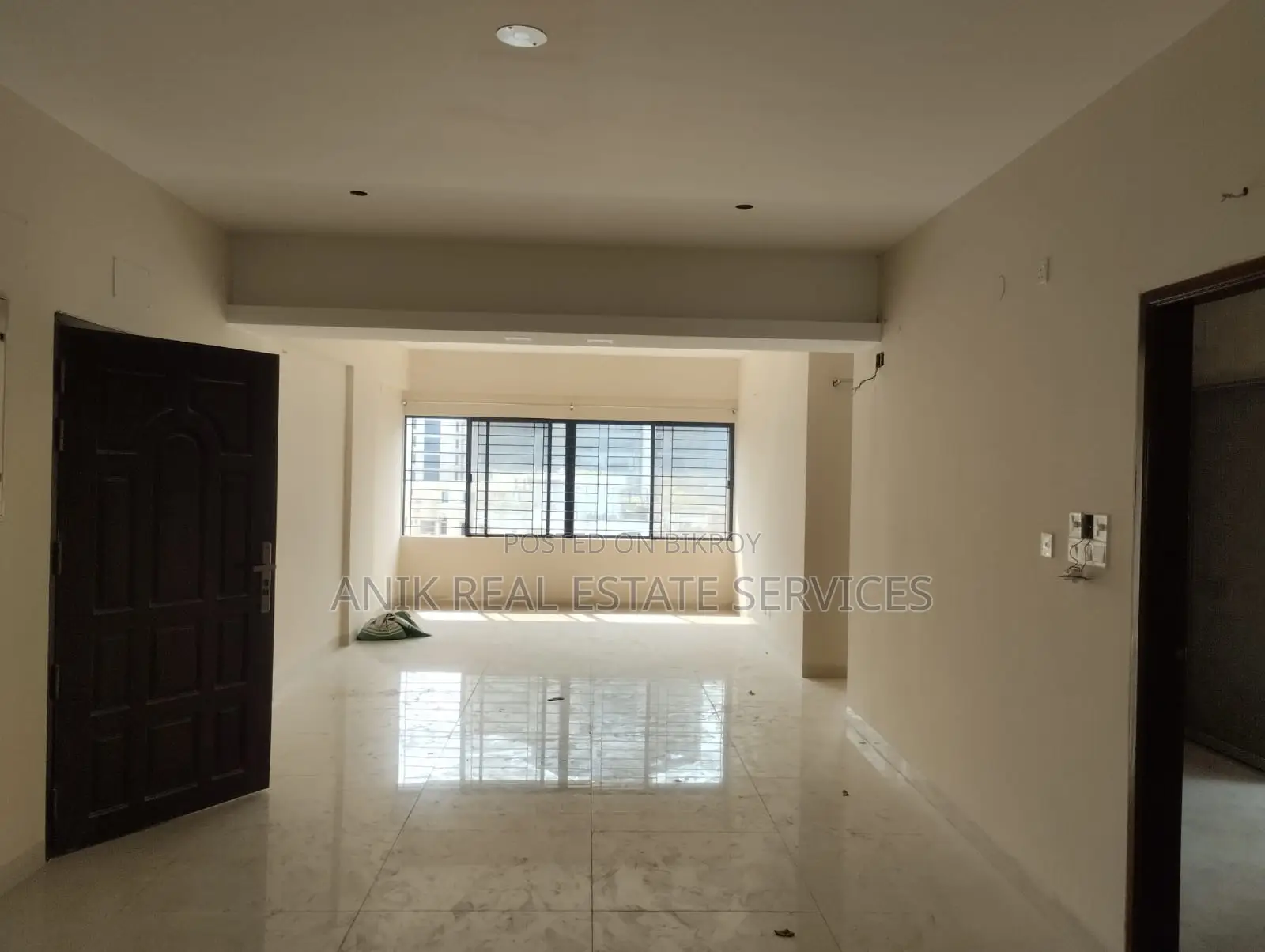 Brand New 3500 Sft Un Farnised Flat Rent At Banani