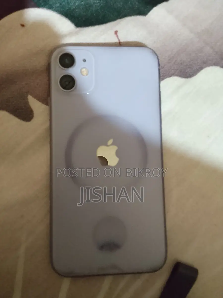 Apple iPhone 11 64GB (Used)