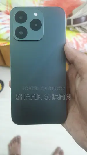 Realme 15 t (Used)