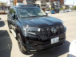 Toyota Land Cruiser T-xl Matt. Black. 2023