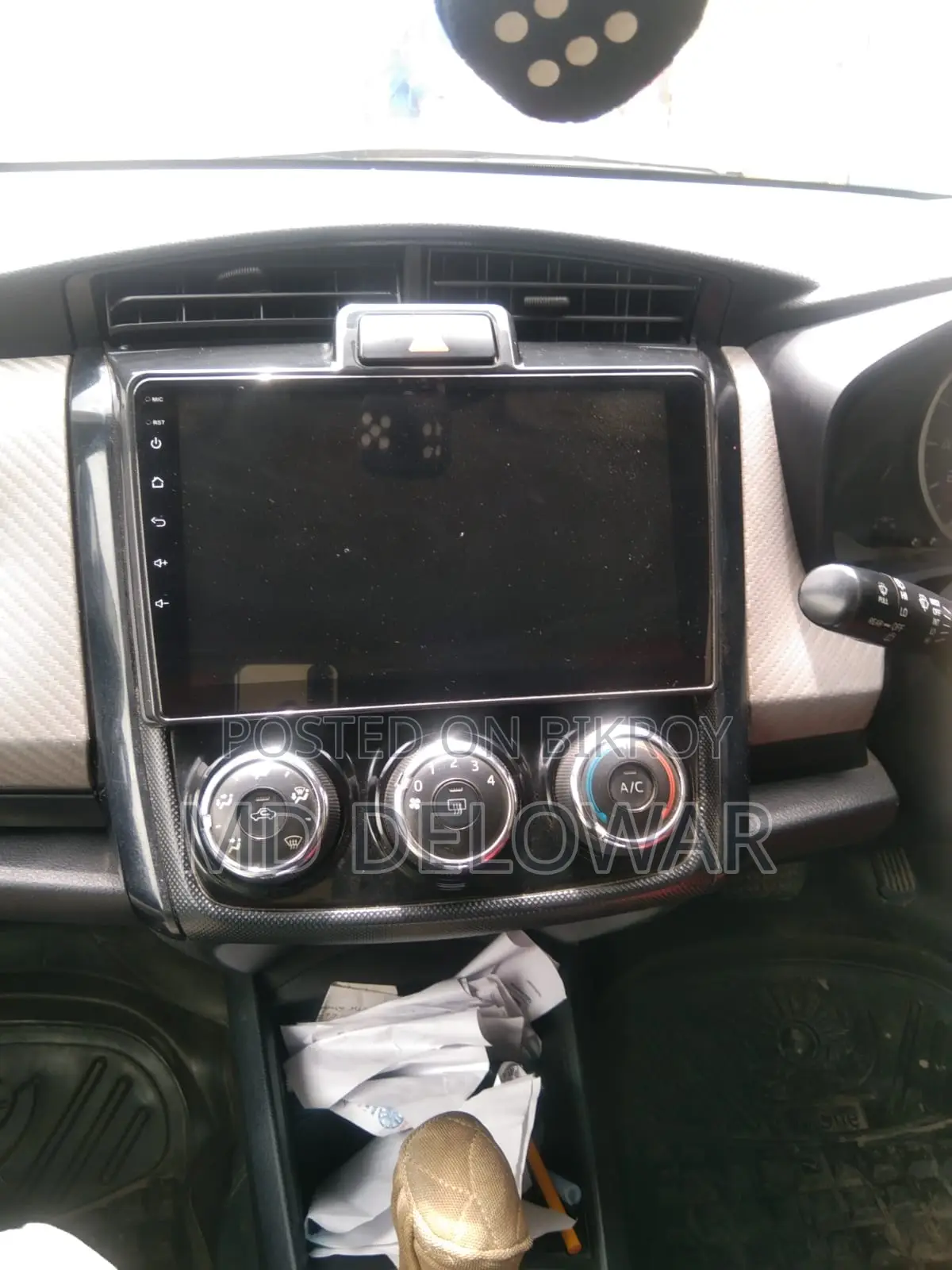 Toyota Axio 2012