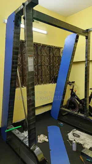 কমার্শিয়াল স্মিথ মেশিন