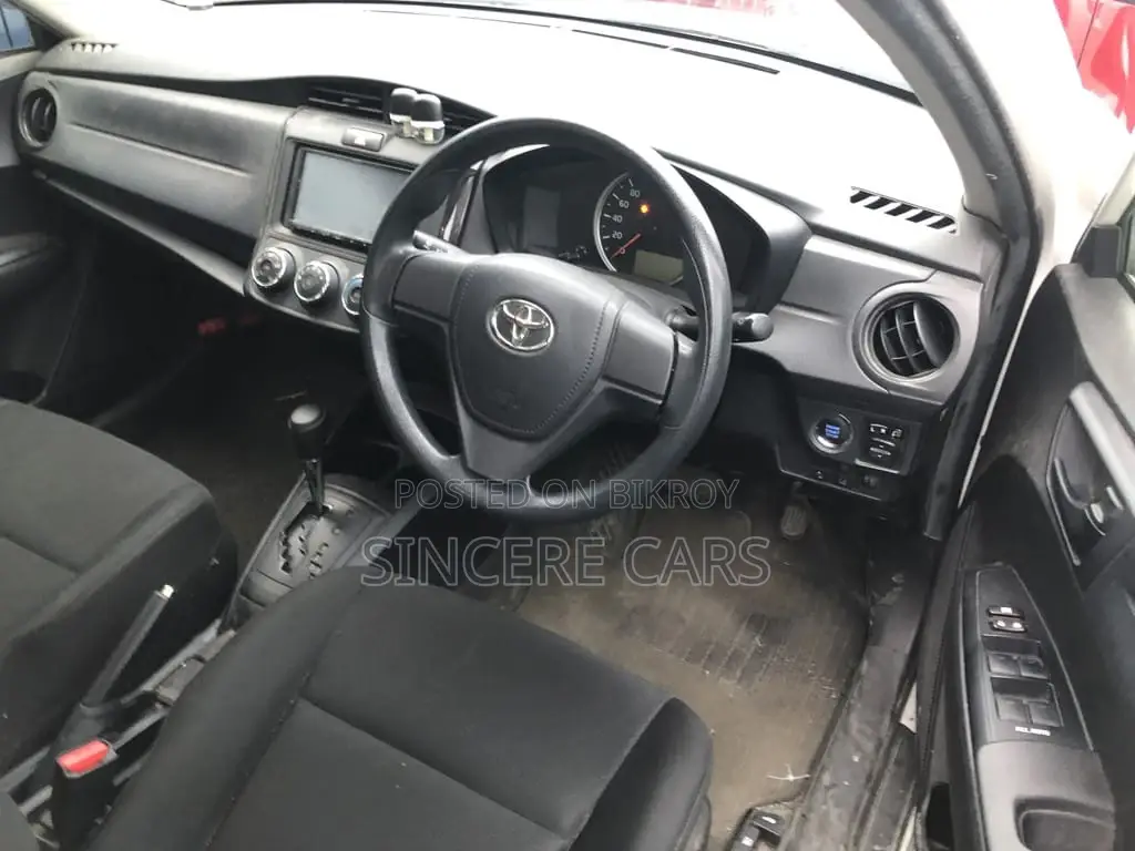 Toyota Axio EX NON HYBRID PUSH 2020