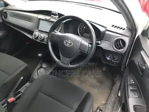 Toyota Axio EX NON HYBRID PUSH 2020
