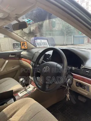 Toyota Premio 2004
