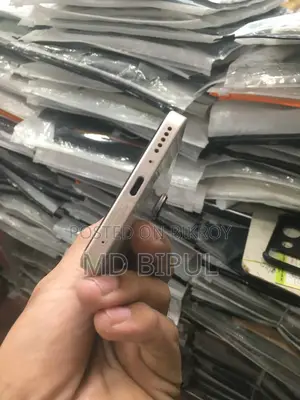Xiaomi Redmi Note 13 ফ্রেশ আছে (Used)