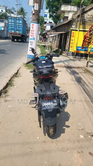Suzuki Gixxer SF 2024