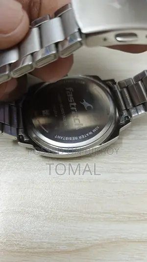 ঘড়ি বিক্রয়
