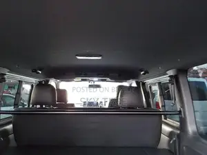 Toyota Hiace SGL Dark P-II Pack. 2020