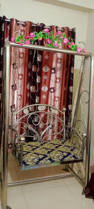 Selling swing with SS stand