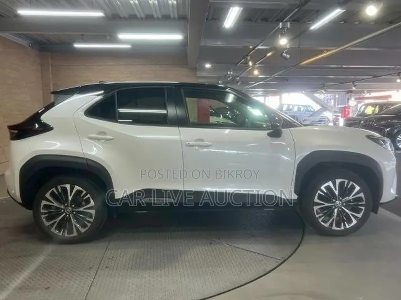 Toyota Yaris Cross HYBRID READY 2021