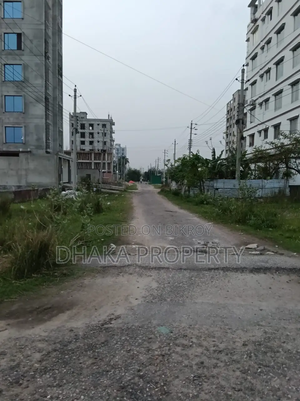 30ft Rd 6 Katha Lake West-sector-15/D