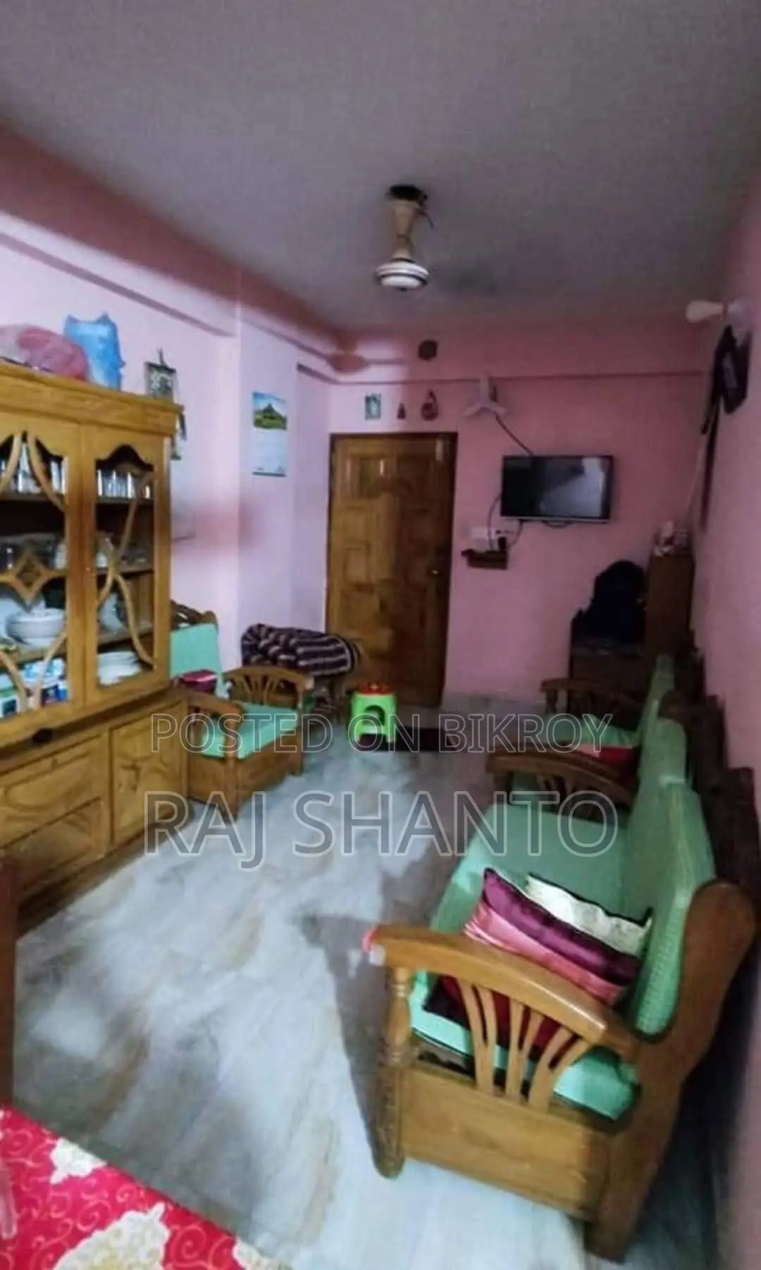 ১০৫০ স্কয়ার ফিট ফ্ল্যাট সেল