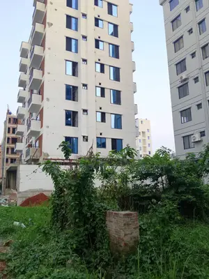 "L" Block || 3 Katha || South-facing || Plot for sale in Bashundhara R/A.