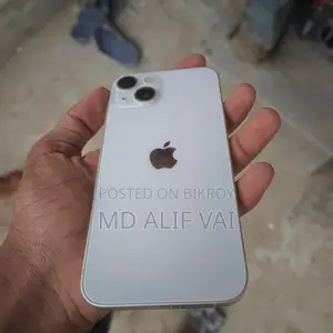 Apple iPhone 13 (Used)