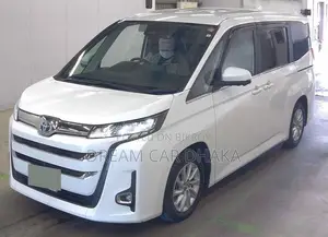 Toyota Noah Z PKG PEARL 360 CAM 2023