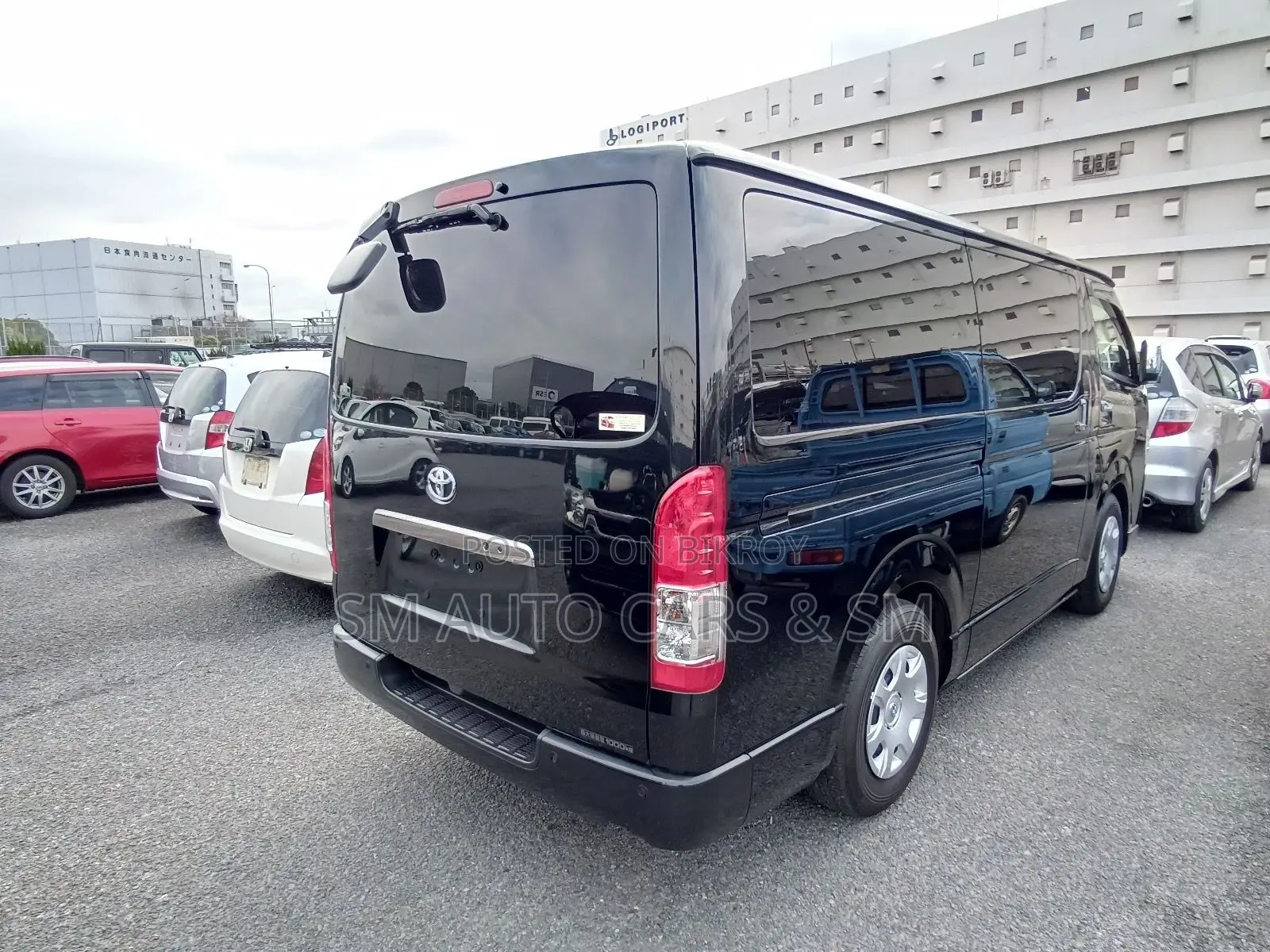 Toyota Hiace Super GL Dark Prime2 2022