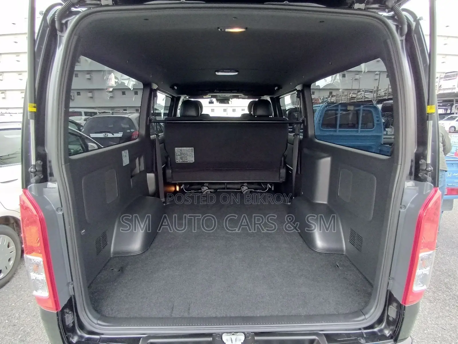 Toyota Hiace Super GL Dark Prime2 2022