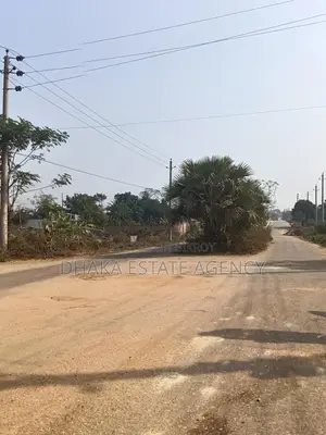 75" Feet Road 3 Katha Sector-14