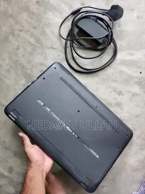 i5/ 7th Gen...... 8GB, 128GB SSD, 1TB HDD, with box