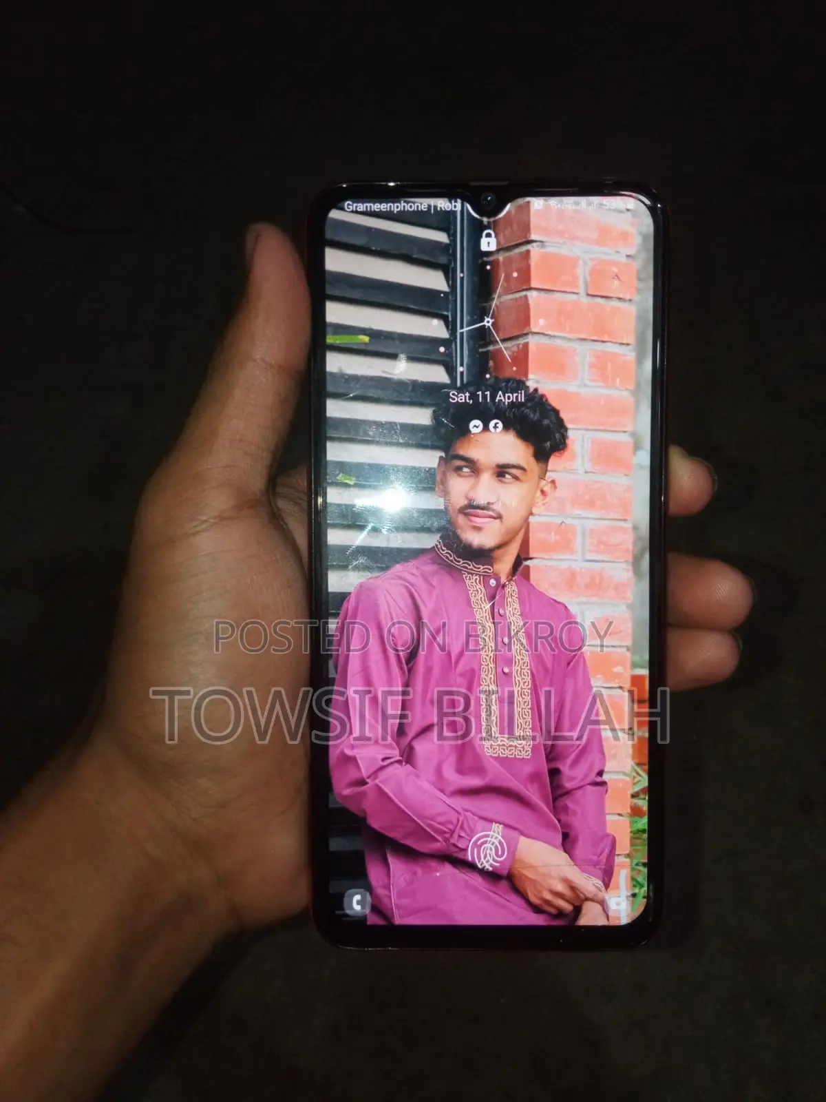 Samsung Galaxy A70s (Used)
