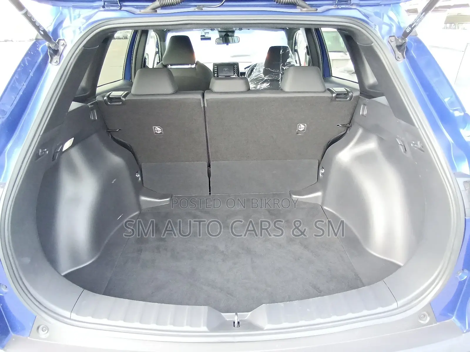 Toyota Corolla Cross G Blue 4 Point 2022