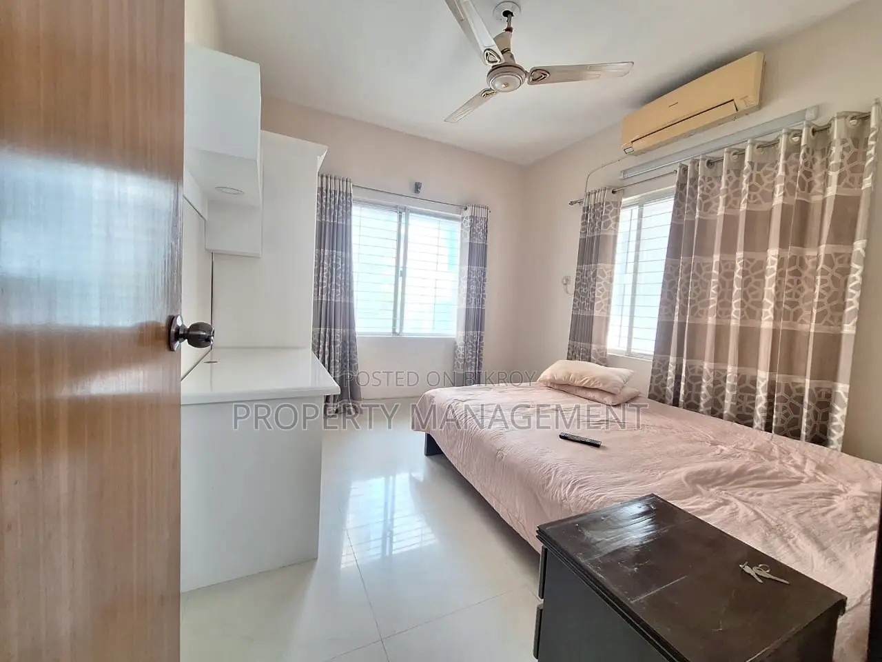 2200sqft Fully Furnished Apartment Rent Gulshan2 3bed Bath Nice View