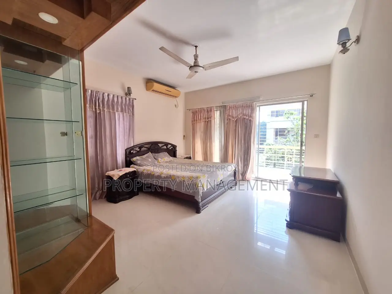 2200sqft Fully Furnished Apartment Rent Gulshan2 3bed Bath Nice View