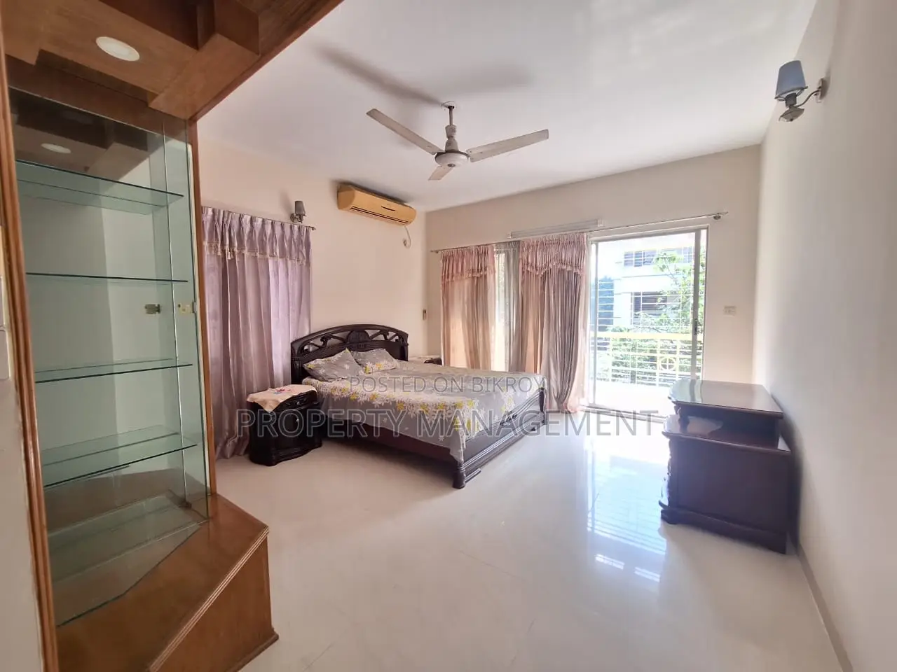 2200sqft Fully Furnished Apartment Rent Gulshan2 3bed Bath Nice View
