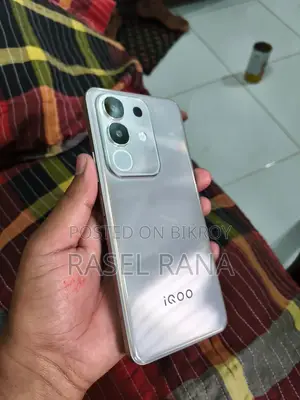 iQOO z10x 5g (Used)