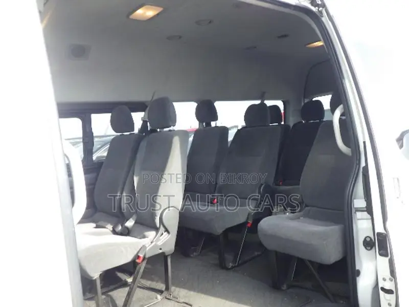 Toyota Hiace GRAND CABIN 2021