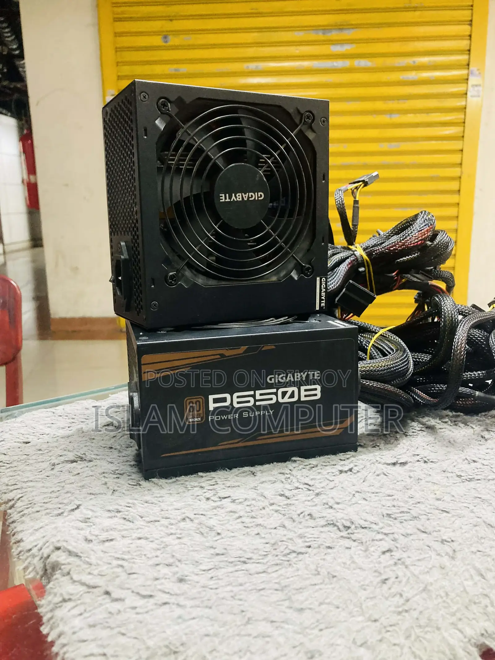 GIGABYTE P650B Gaming Power Supply 80plus Bronze