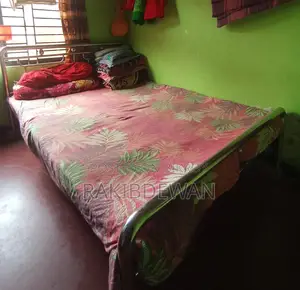 Strong Steel Bed