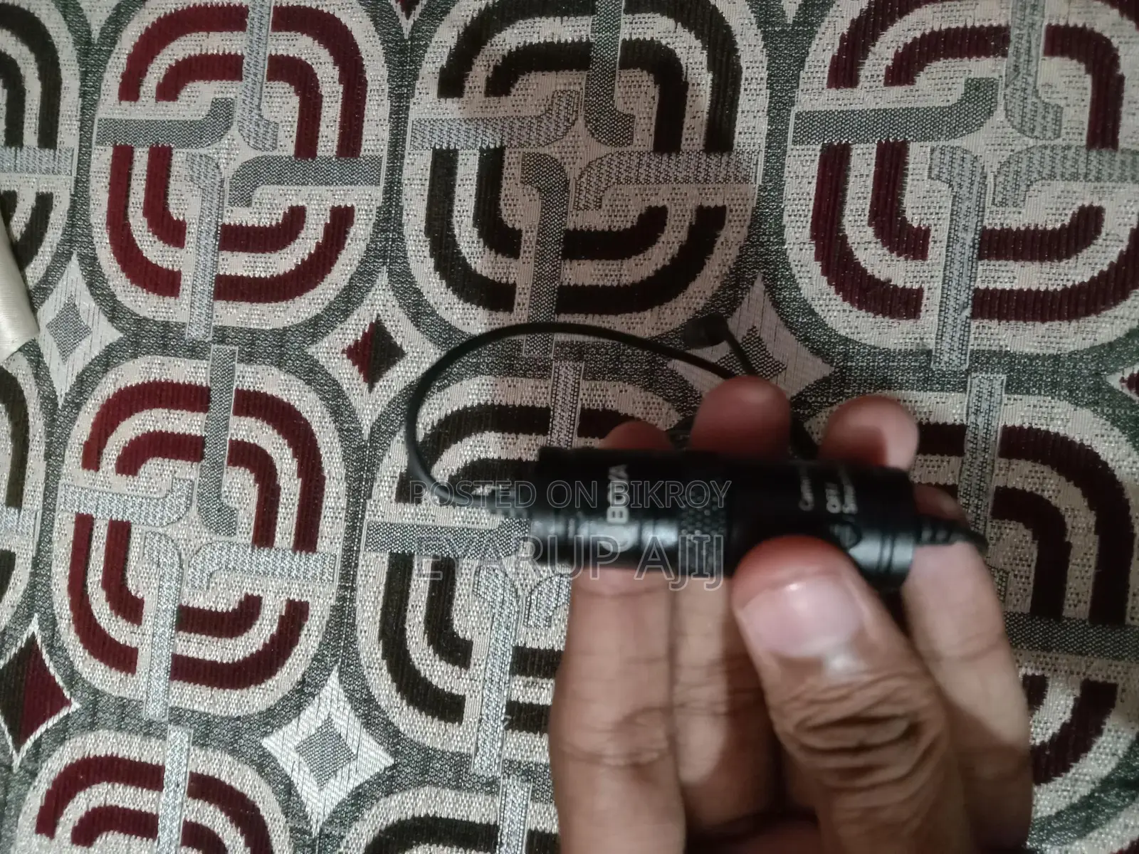 Microphone